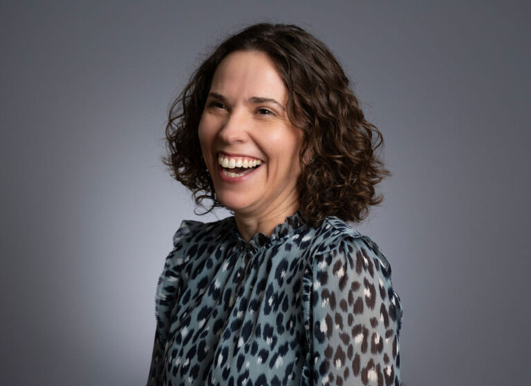 LaurenLaughing 768x559